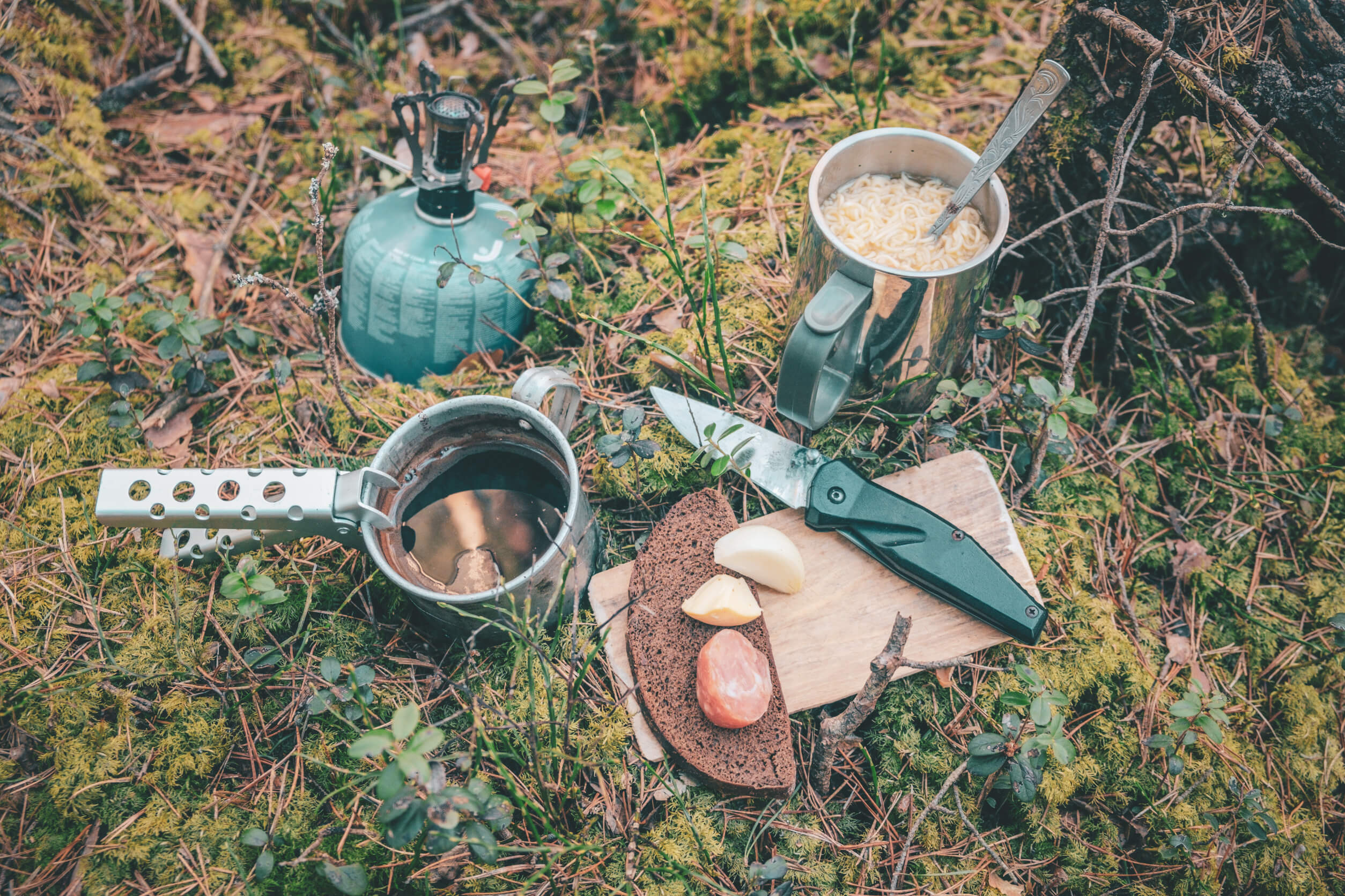 Camping Mess Kit: Your Essential Guide - Outdoor Saga