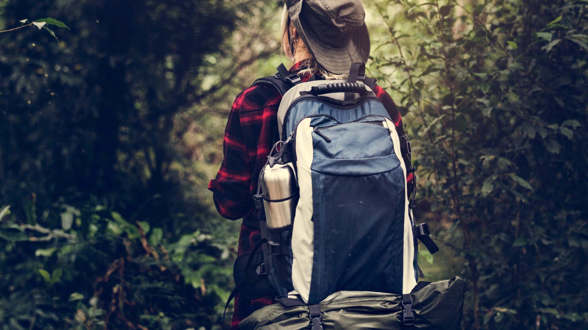 Survival Backpack: Ultimate Guide - Outdoor Saga